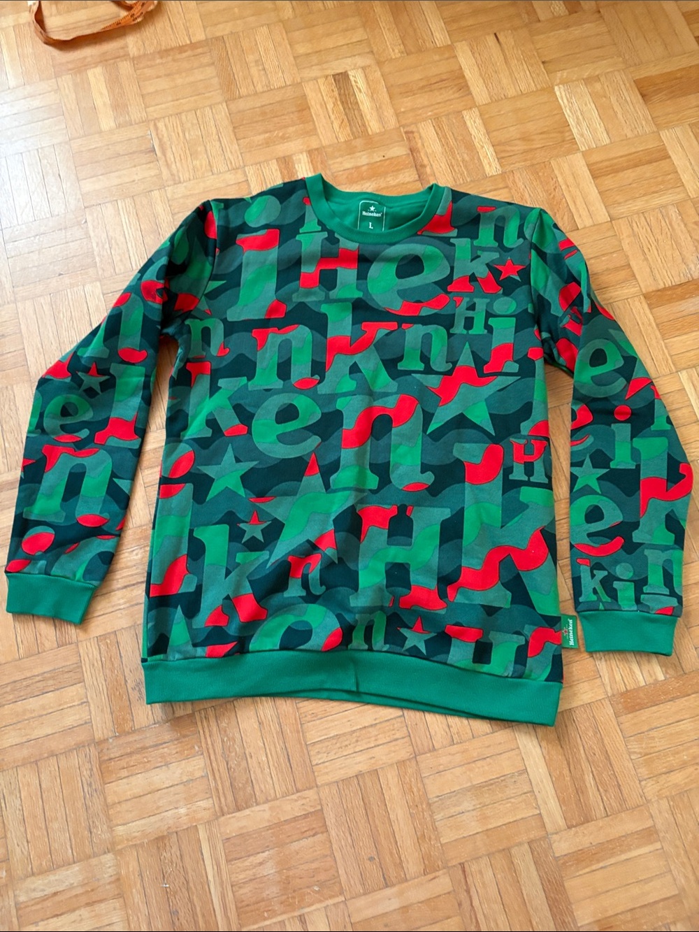 Heineken Green and Red Graphic Crewneck Sweater - Men. NWOT